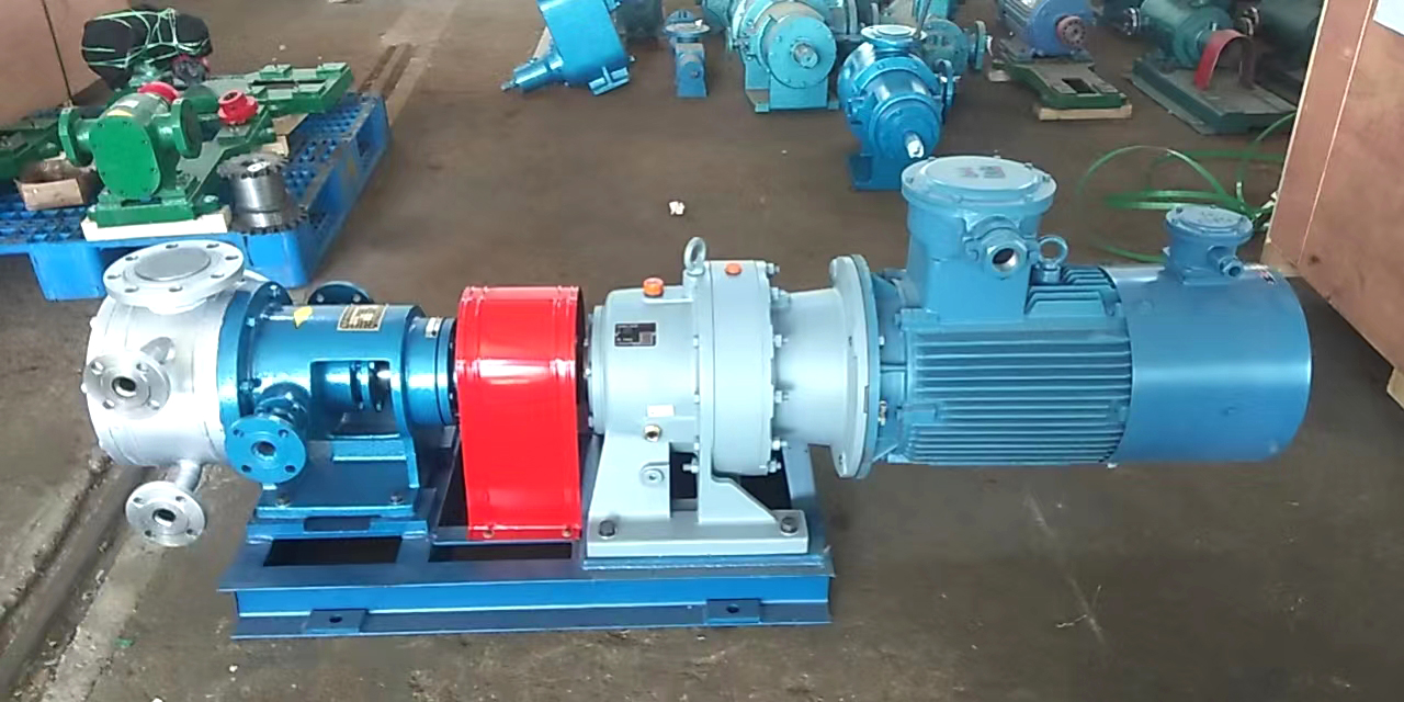 保溫夾套內嚙合齒輪泵