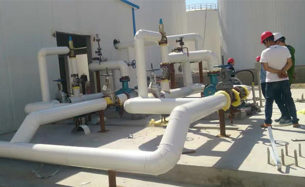 新疆佳宇恒能源科技10萬噸/年BS光亮油項目遠東W7.2ZK-130M1Z2W64A保溫雙螺桿泵