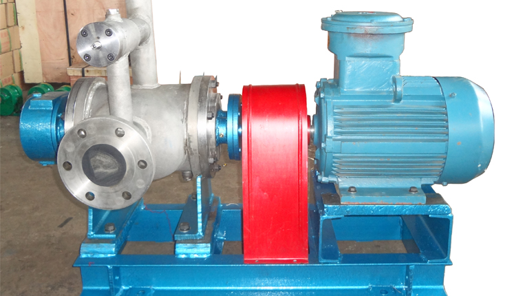 遠東酒精廢液雙螺桿泵在廣西崇左調(diào)試成功 遠東酒精廢液雙螺桿泵在廣西崇左調(diào)試成功