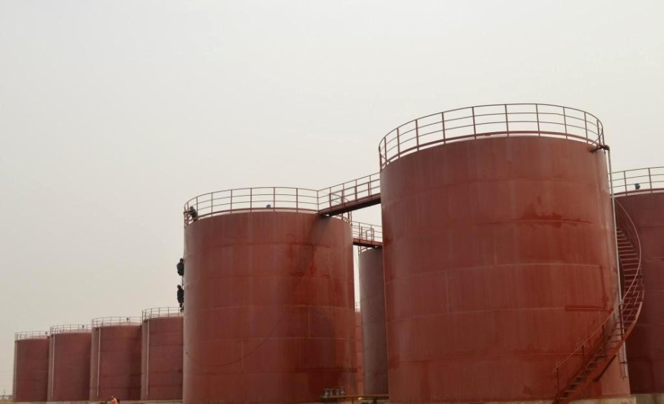 180CST高硫燃料油價格上漲，煉油行業油泵采購增加