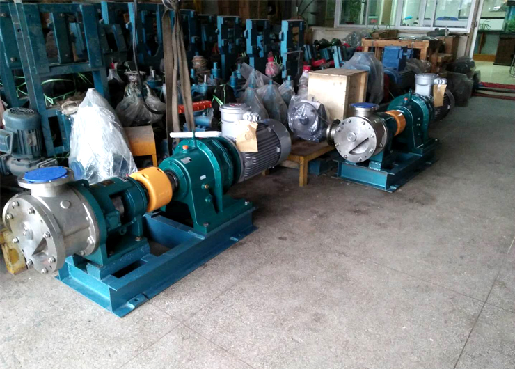 遠(yuǎn)東頭條華峰合成樹(shù)脂聚氨酯樹(shù)脂泵選用遠(yuǎn)東NYP320不銹鋼高粘度泵 遠(yuǎn)東頭條華峰合成樹(shù)脂聚氨酯樹(shù)脂泵選用遠(yuǎn)東NYP320不銹鋼高粘度泵