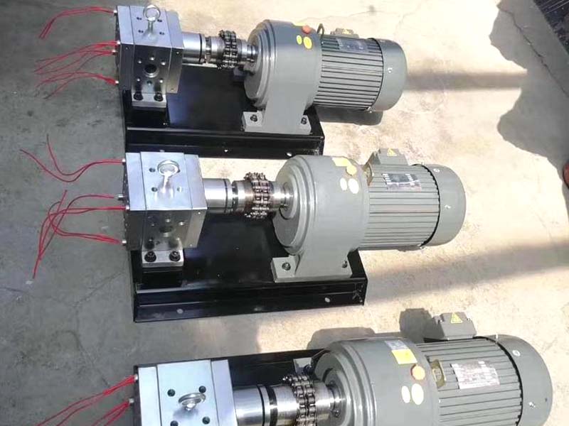 熔噴布擠出機熔噴布計量泵耐溫輸送出流量穩定壓力高 熔噴布擠出機熔噴布計量泵耐溫輸送出流量穩定壓力高